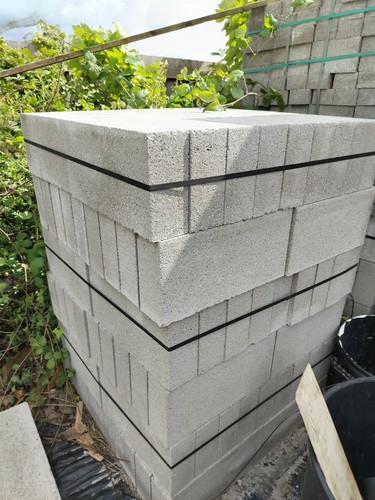 Solid concrete blocks 3kn - solid,