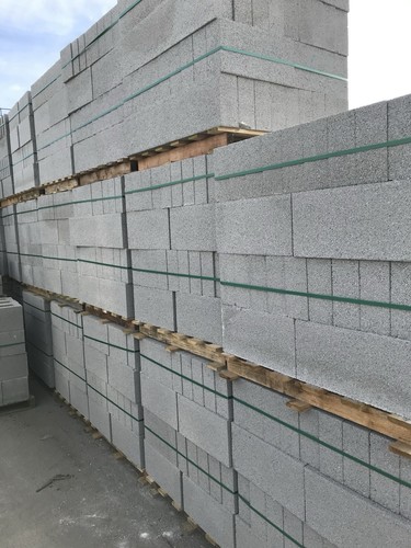 Concrete blocks 440 - blocks, x